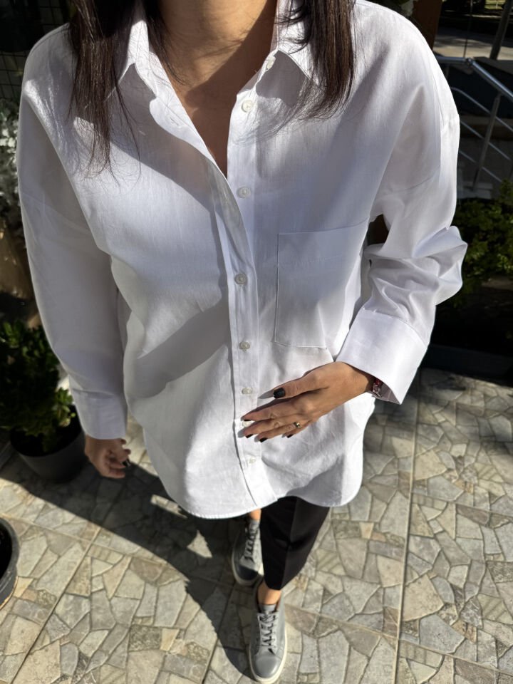 Oversize Pamuklu Basic Beyaz Gömlek