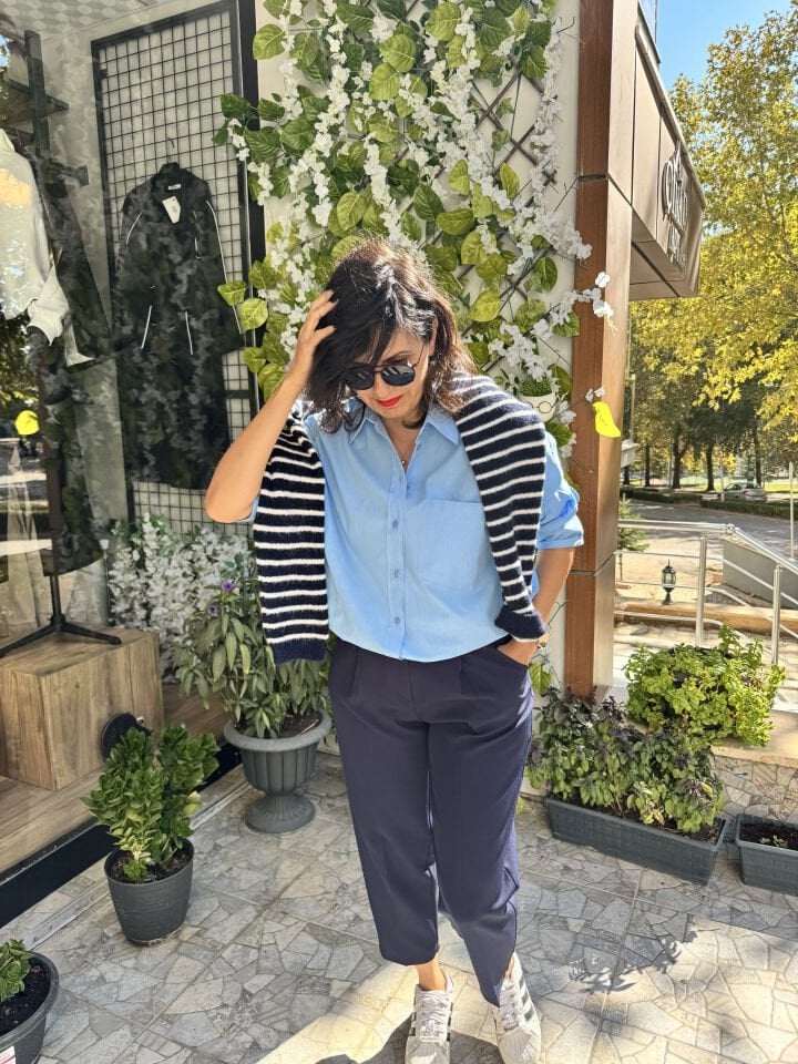 Oversize Pamuklu Basic Açık Mavi Gömlek