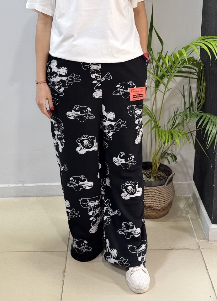 Mickey Baskılı Geniş Paça Siyah Eşofman Altı