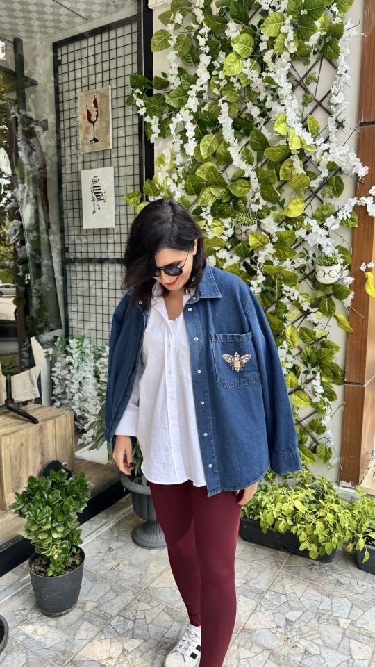 Arı Detaylı Mavi İnce Kot Ceket