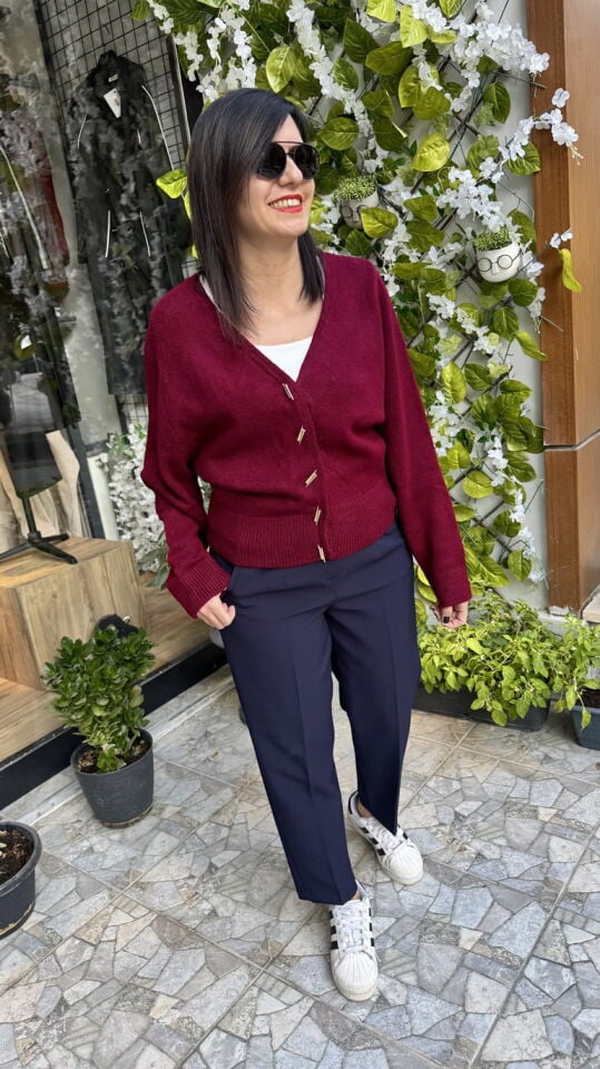 Bordo V Yaka Metal Düğme Detaylı Triko Hırka