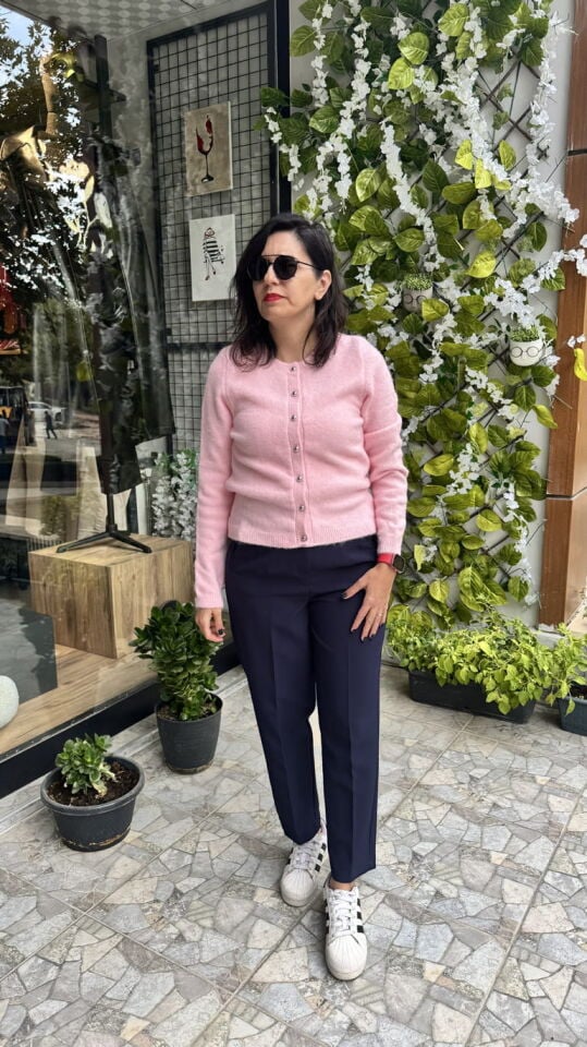 Pembe Triko Bisiklet Yaka Kısa Hırka