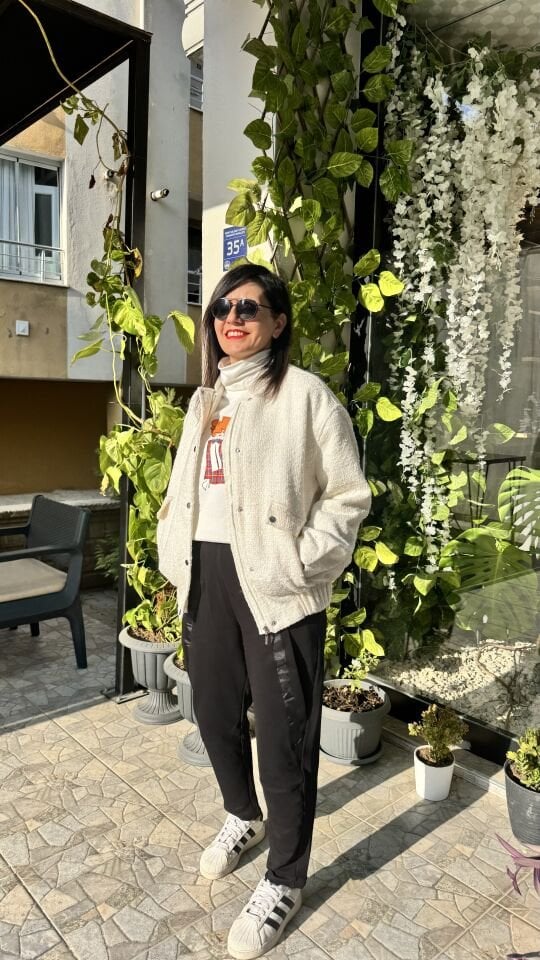 Beyaz Standart Beden Bomber Ceket