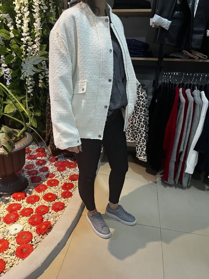 Beyaz Bomber Ceket