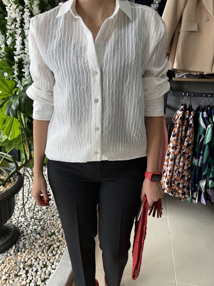 İpek Pamuk Karışımı Beyaz Çizgi Detaylı Gömlek