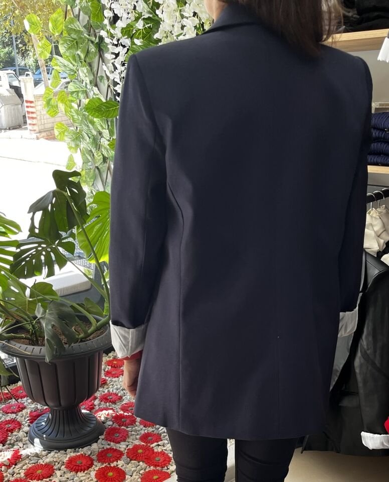 Kolu Katlı Lacivert Oversize Blazer Ceket
